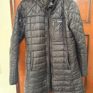 Patagonia Black Quilted Puffer Jacket
